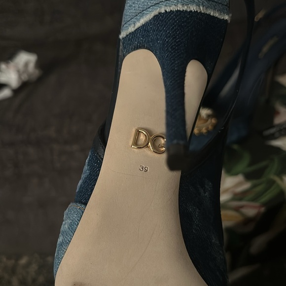 Dolce & Gabbana heels - Picture 4 of 5